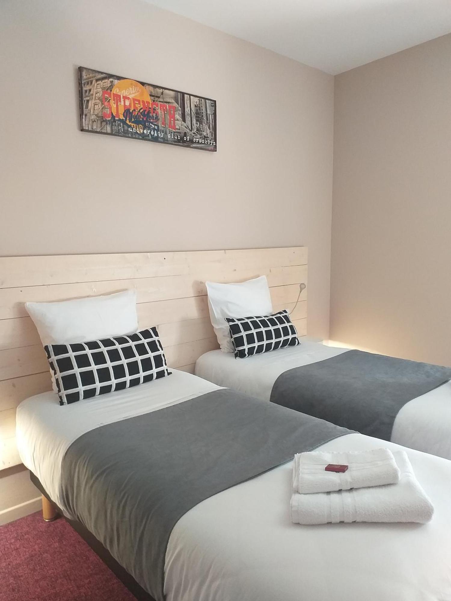 Hotel La Couronne Марманд Екстер'єр фото